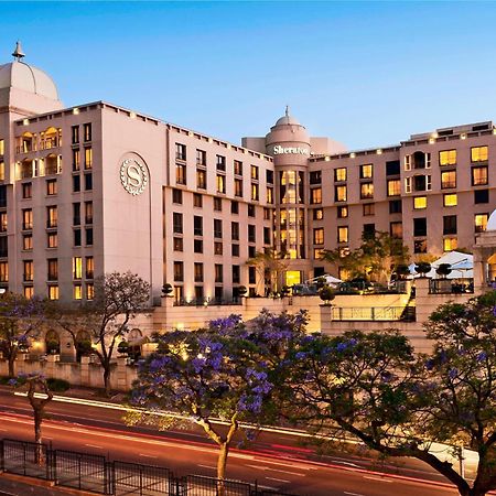 Sheraton Pretoria Hotel Exterior foto