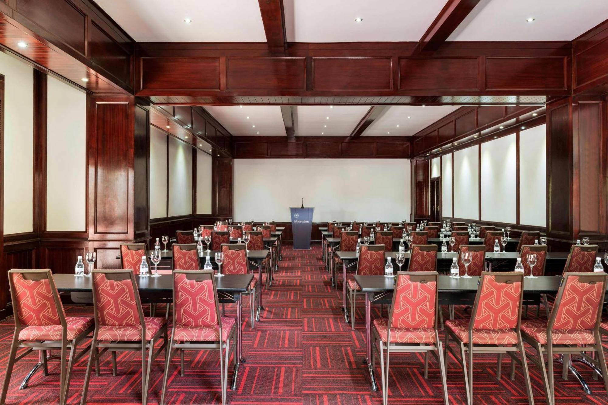 Ct Hotel Pretoria-Noord Exterior foto Meeting room