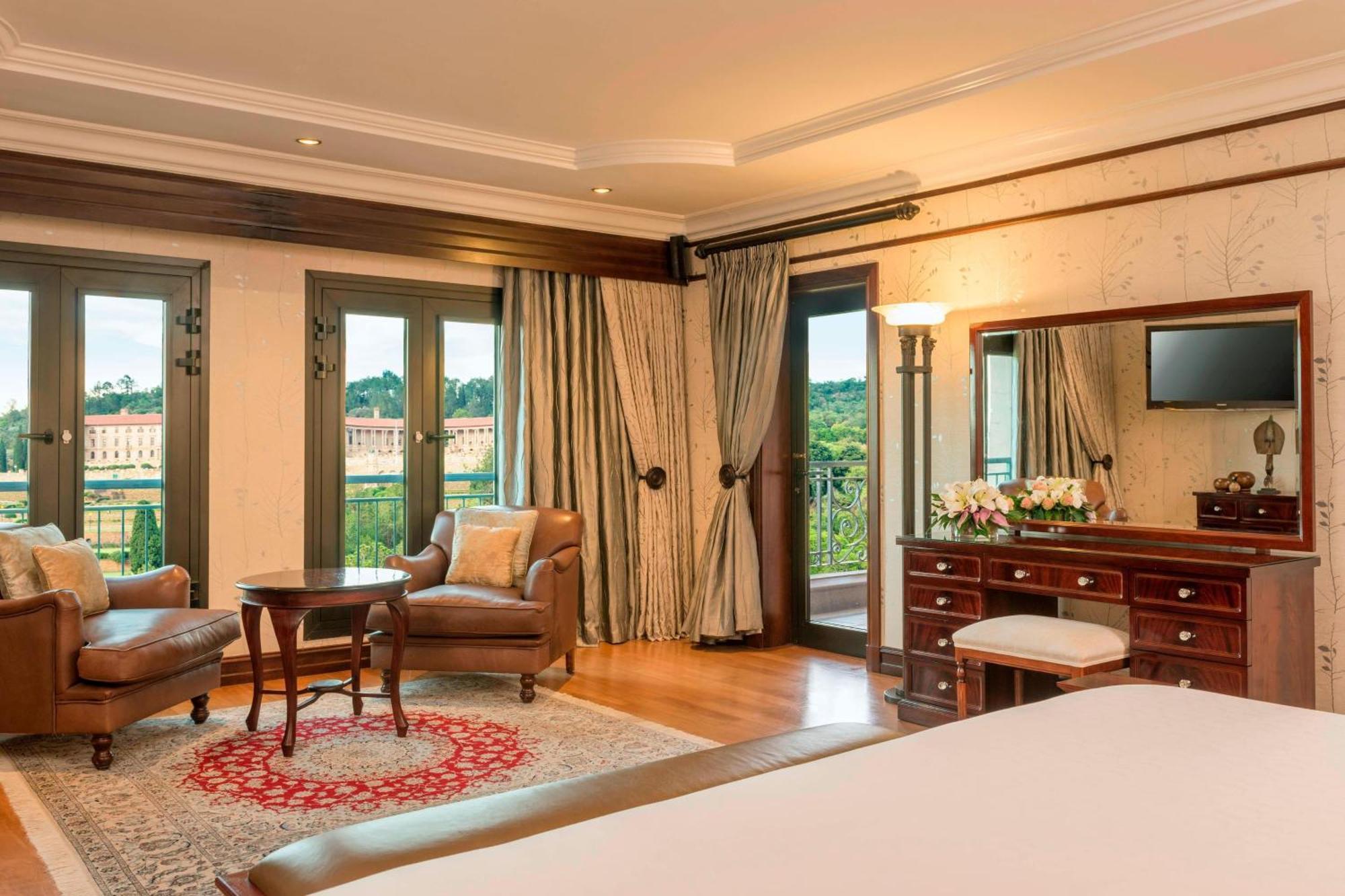 Ct Hotel Pretoria-Noord Exterior foto A suite at the Taj Bengal