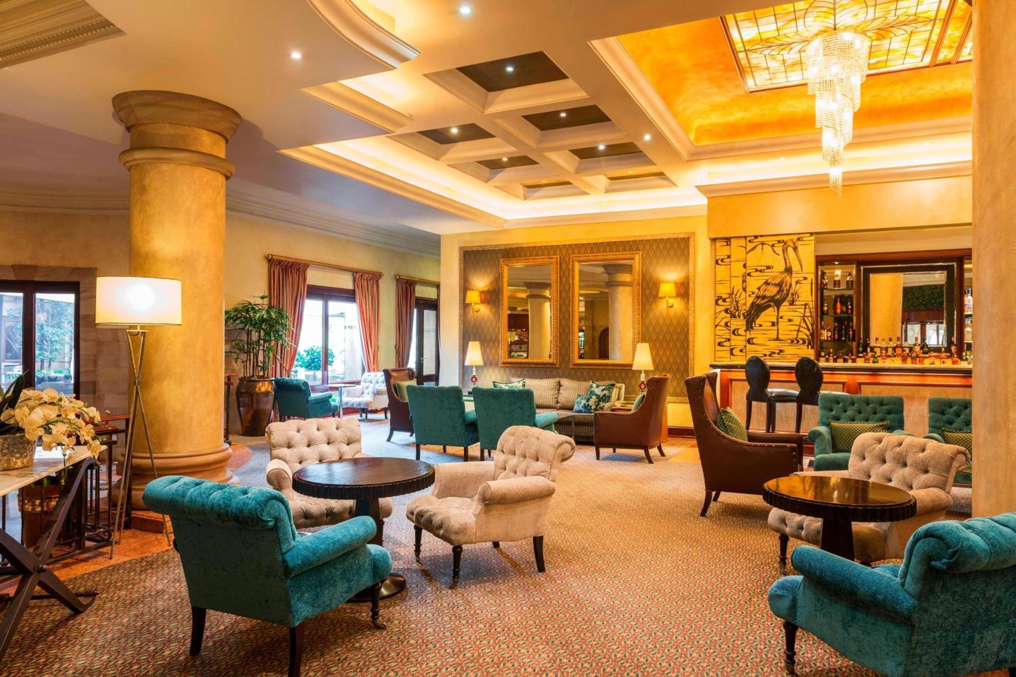 Ct Hotel Pretoria-Noord Exterior foto Lobby